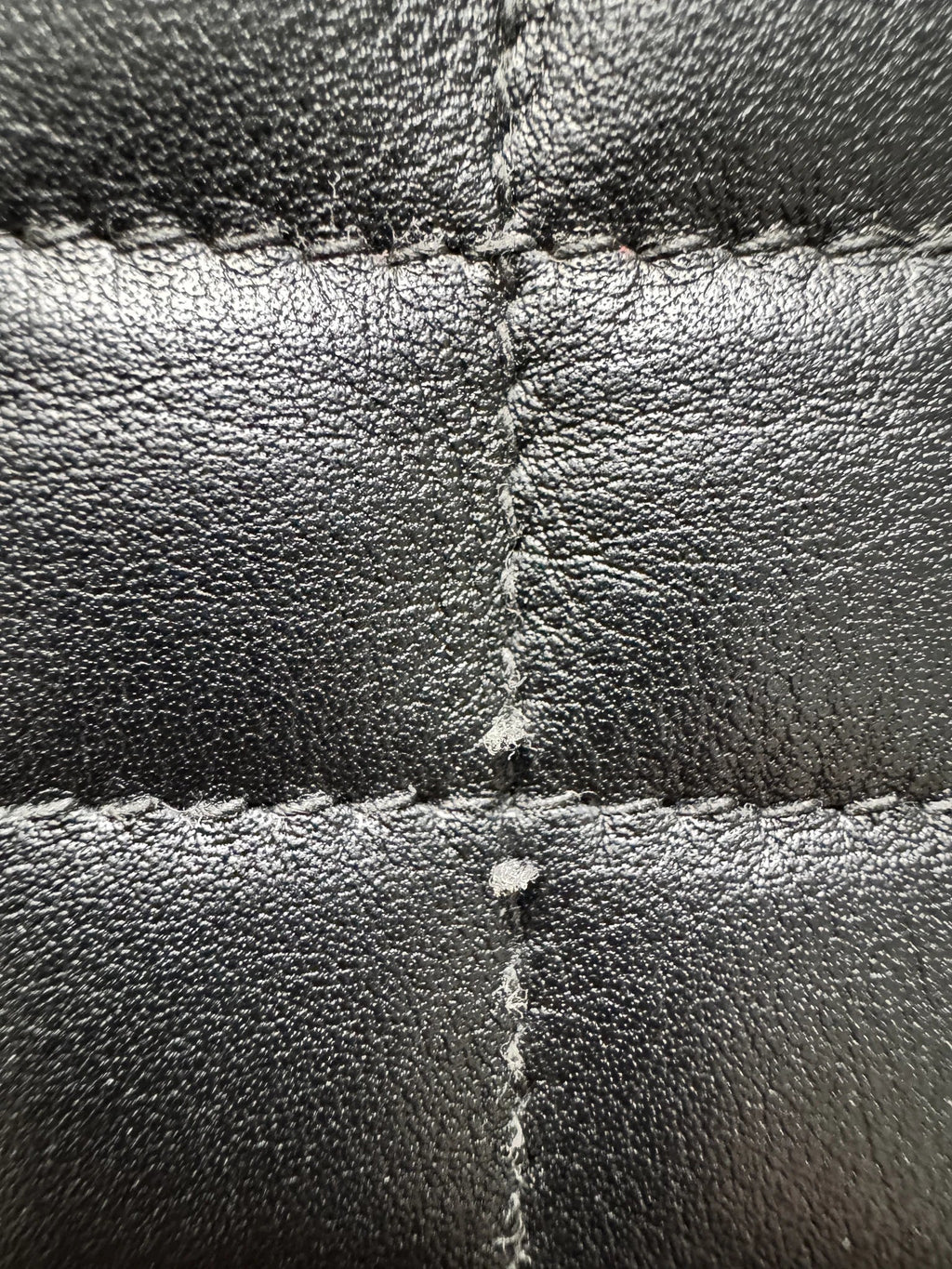 Céline — Vintage Square-Quilted Chain Shoulder Bag Noir · Lambskin · Paris