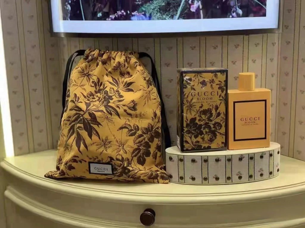 Gucci Beauty Floral Drawstring Gift Pouch