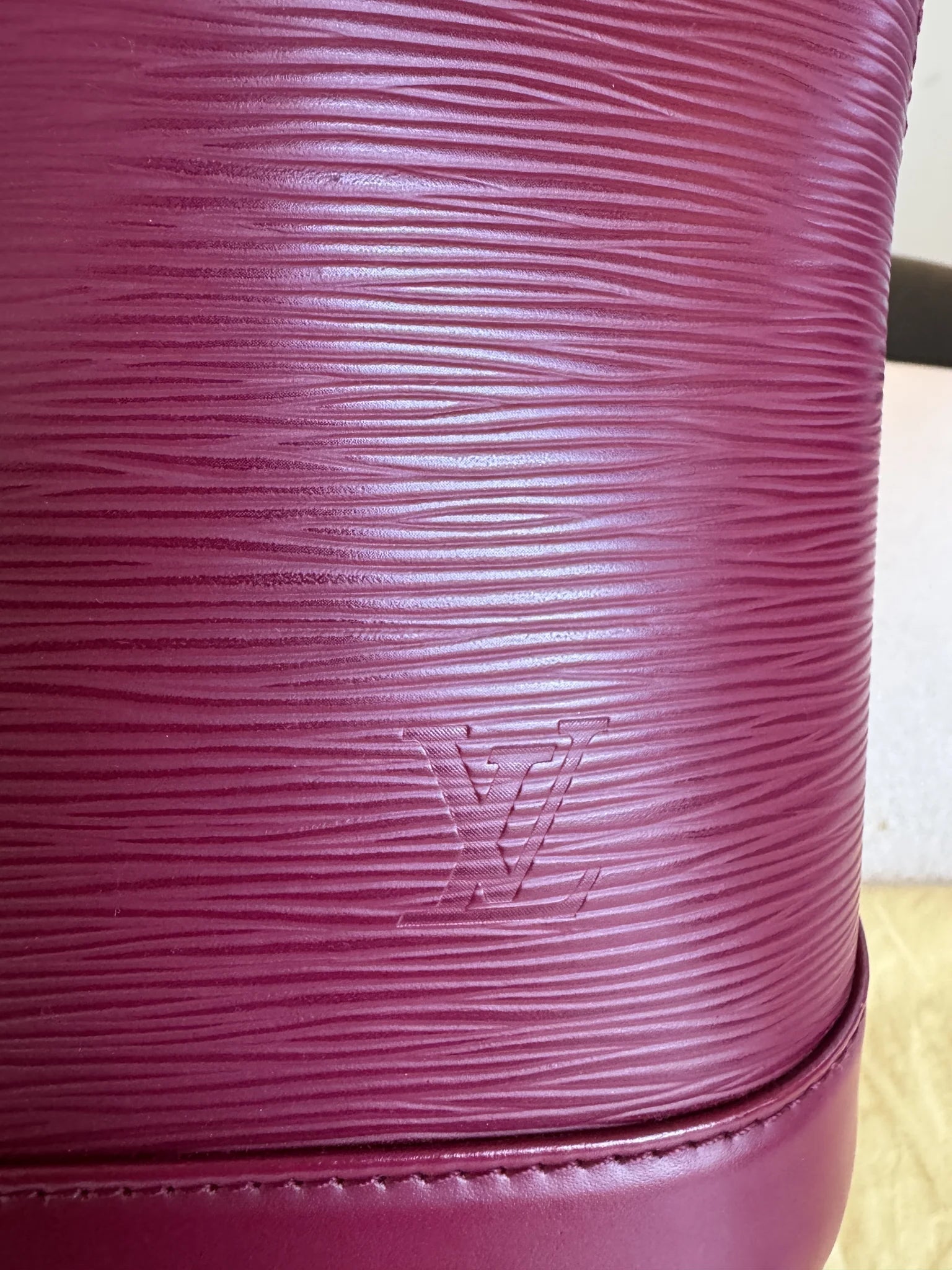 Louis Vuitton — Alma GM Fuchsia · Epi Leather · Made in France